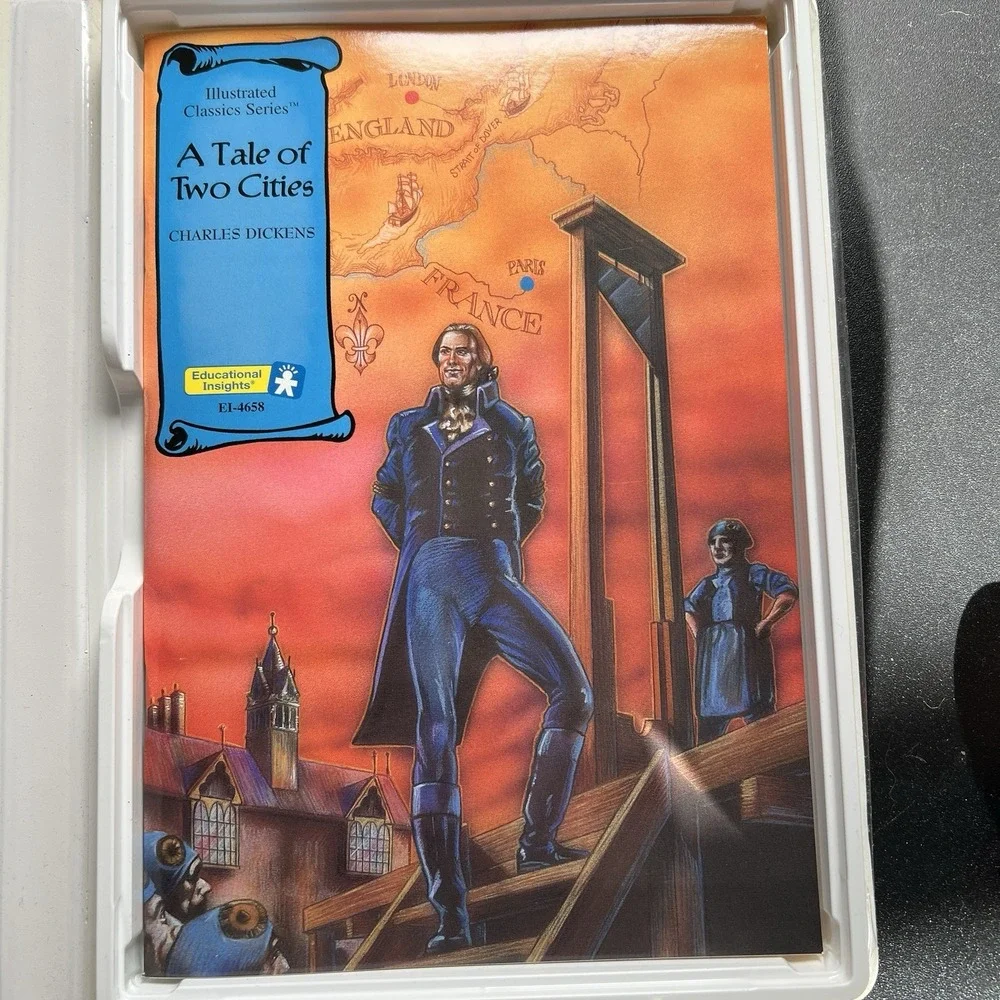 A Tale Of Two Cities Audio CD‎ With Workbook And Graphic Book